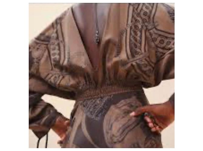 Vestido de seda Hermès FR 38 Castaño - vista 4