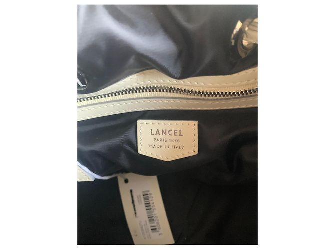 Borsa a secchiello Lancel First Flirt Crema Pelle - vista 20