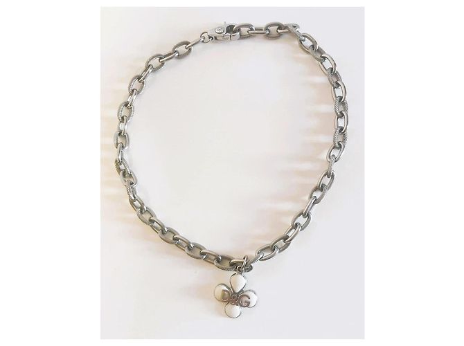 Bellissimo collier DOLCE & GABBANA con fiore con pietre bianche e logo Argento Bianco - vista 8