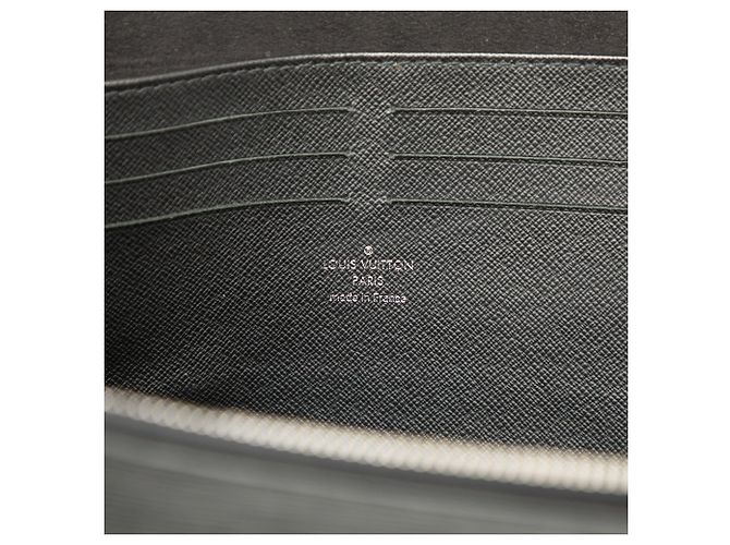 Pochette Jour PM in Epi Nero Louis Vuitton - vista 5