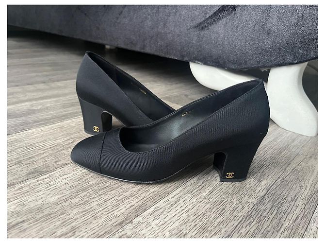 Chanel Uniform Pumps Schwarz Stoff Größe 36 - Ansicht 2