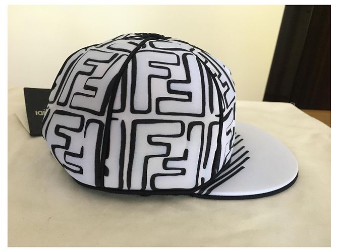FENDI-HUT - LIMITIERTE KAPSELKOLLEKTION JOSHUA VIDES CALIFORNIA SKY - Ansicht 4