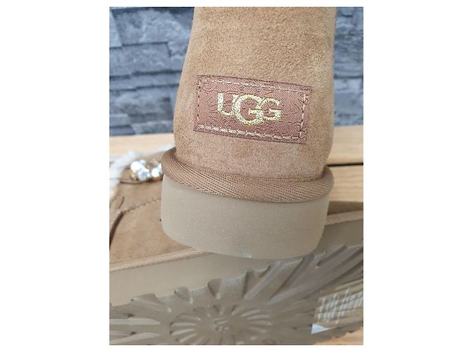 Botines Ugg Pearl Gem Bling de piel de ciervo marrón Castaño - vista 4