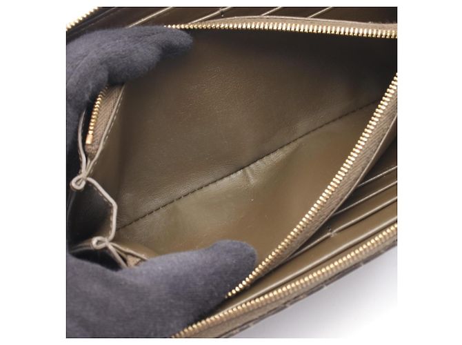 Céline Gran billetera con cremallera C Charm de Celine Caqui - vista 5