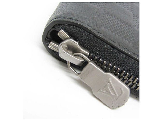 Louis Vuitton Damier Infini Zippy Wallet Black - view 7