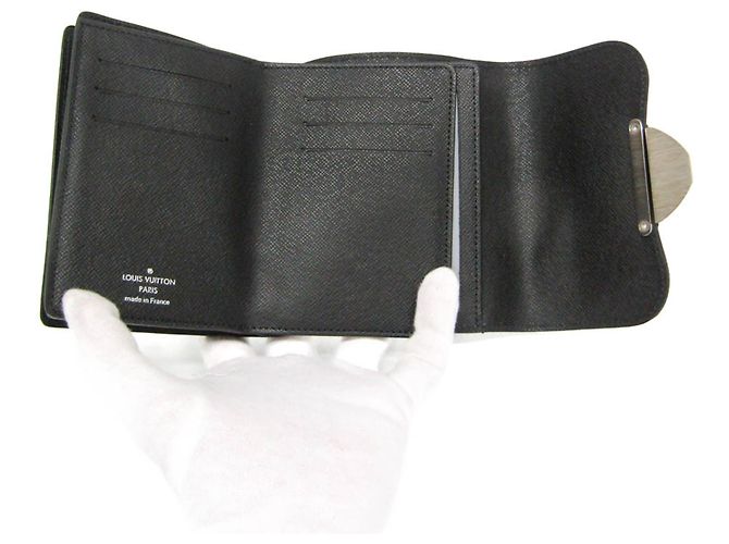 Cartera Joy Epi Louis Vuitton Negro - vista 3