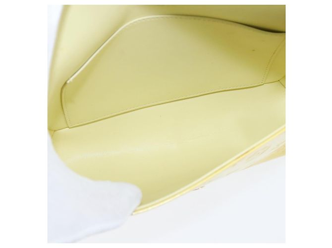 Borsa Louis Vuitton Thompson Street Monogram Vernis Media Giallo - vista 5