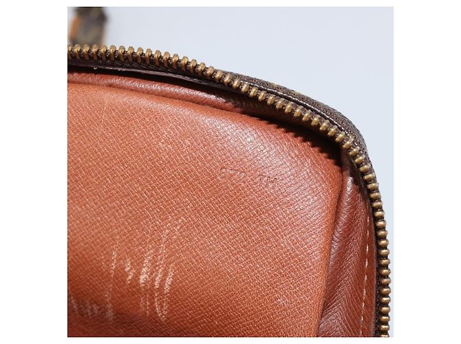 Borsa Amazone Louis Vuitton in tela Monogram Mini Marrone - vista 7