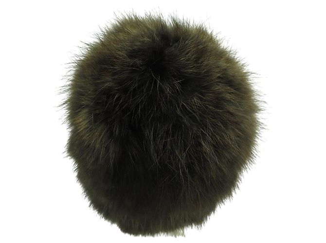 NUEVO GORRO FENDI DE PIEL DE ZORRO MARRÓN Castaño - vista 3
