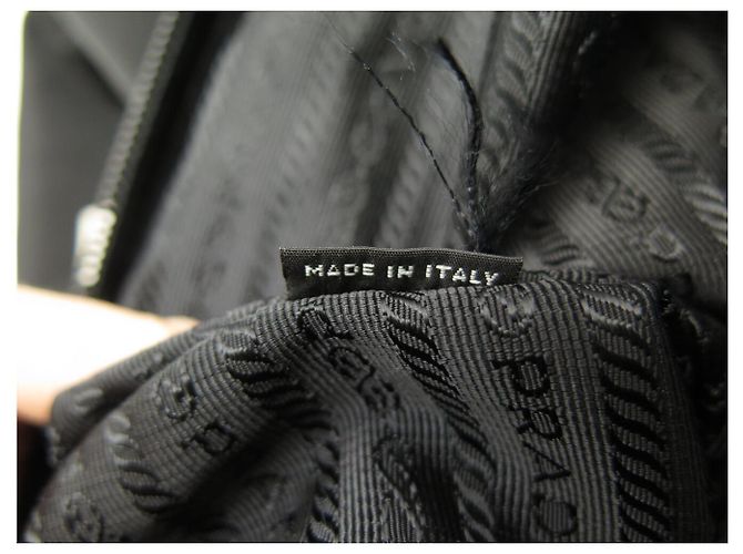 BORSA A MANO PRADA DA VIAGGIO WEEK-END TOTE IN NYLON NERO - vista 11