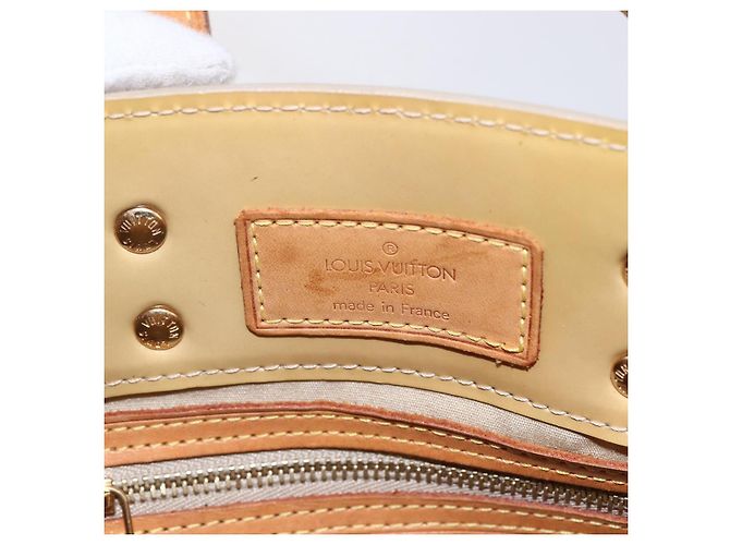 Borsa Reade Monogram Vernis PM di Louis Vuitton Beige - vista 6