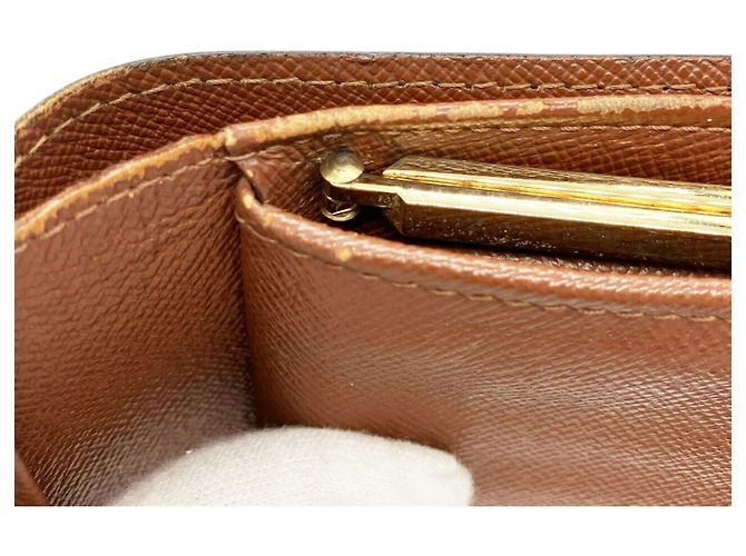 Billetera bi-fold Monogram Louis Vuitton Castaño - vista 16