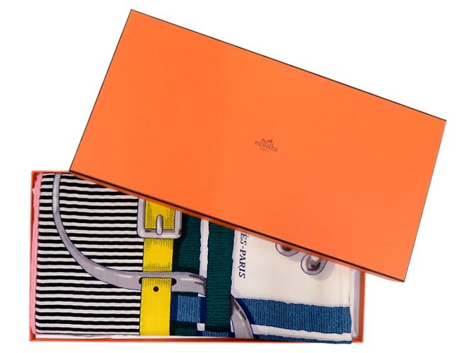 Sciarpa Hermès Carre Jean 140 MORS A JOUETS Nero Bianco Rosso - vista 2