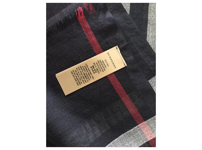 Stola Burberry in lana e seta nera Nero - vista 8