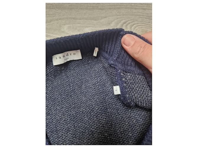 Sandro Karomuster Pullover aus Wolle und Kaschmir V-Ausschnitt Marineblau Dunkelgrün - Ansicht 4
