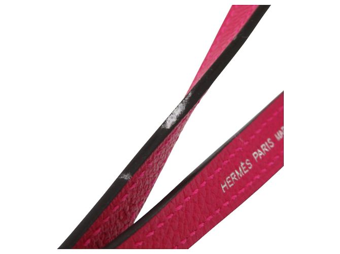 Hermès Lederhalsband mit Himbeer-Y-Stempel - Ansicht 6