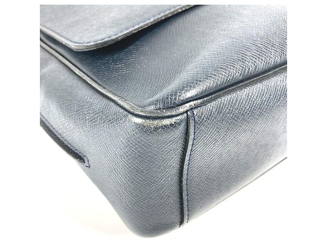 Borsa a tracolla Roman MM in Taiga di Louis Vuitton Blu navy - vista 7
