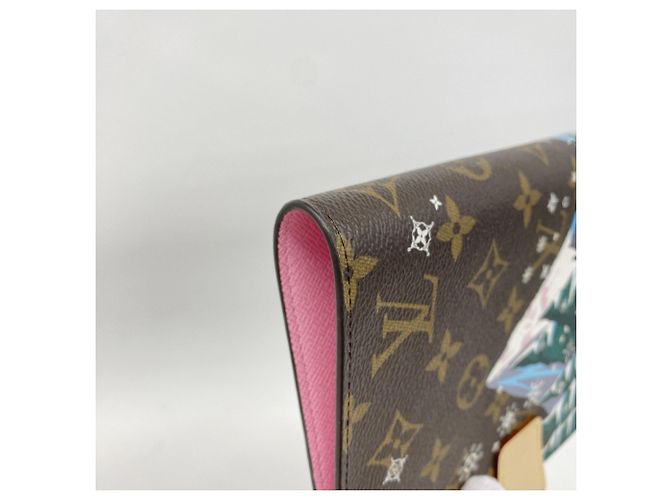Louis Vuitton Monogram Vivienne Notebook Cover Brown - view 6