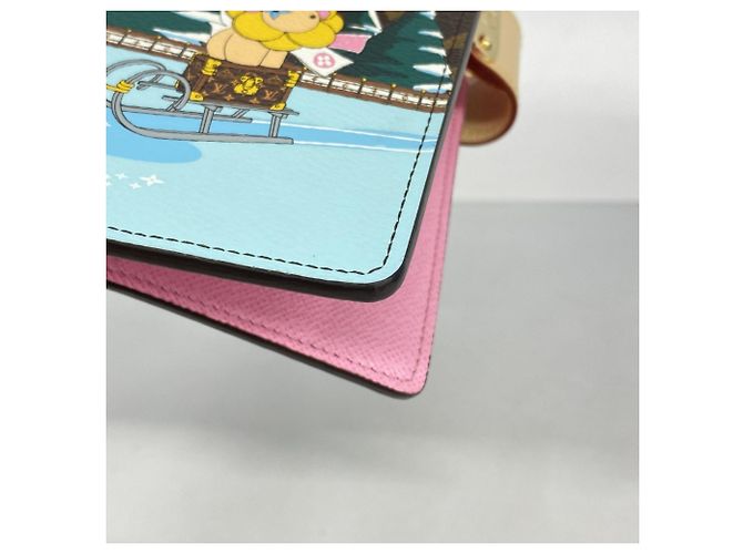 Louis Vuitton Monogram Vivienne Notebook Cover Brown - view 7