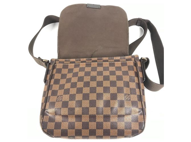 Borsa a spalla Louis Vuitton Damier District PM con patta Marrone Damier ebene - vista 12