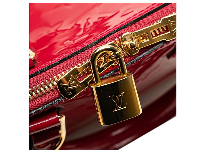Louis Vuitton Alma BB en Vernis Monogram Rojo Roja - vista 7