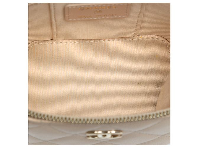 Chanel Mini Vanity Case in Caviar Iridescente Marrone con Catena e Perla in Alto Beige - vista 4