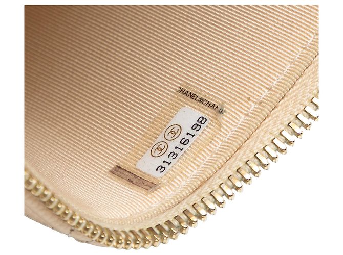 Chanel Mini Vanity Case in Caviar Iridescente Marrone con Catena e Perla in Alto Beige - vista 6