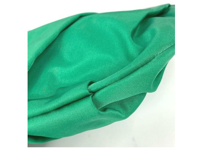 Pochette per trucco in nylon verde Prada - vista 7