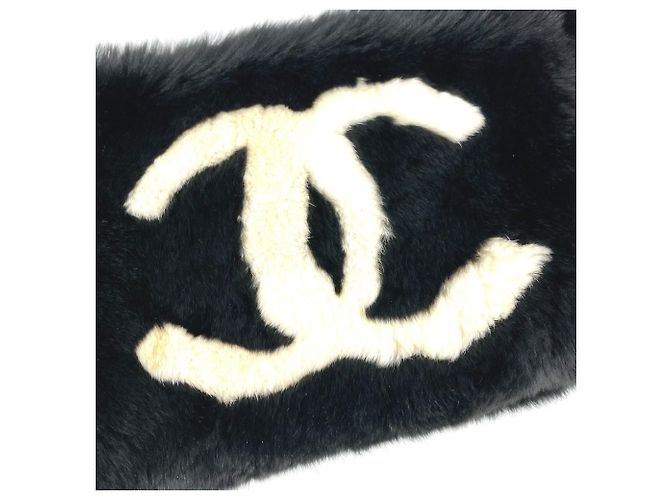 Chanel Two-tone CC Logo Coco Mark Tippet Accessory Fur Scarf Black White Yellow - view 3