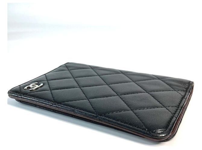 Capa de passaporte acolchoada com logo CC da Chanel Preto - vista 4