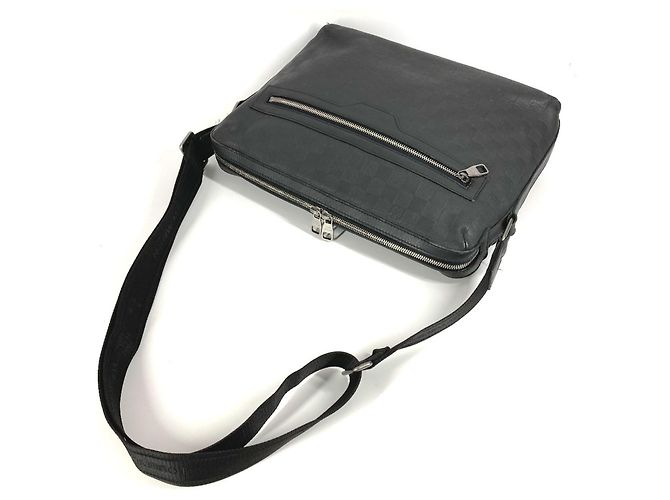 Borsa Louis Vuitton Damier Infini Calypso MM Nero - vista 8