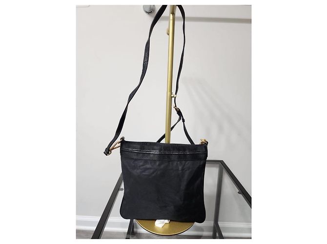 Autre Marque Borsa a tracolla in nylon Tessuto nera di Prada Nero - vista 3