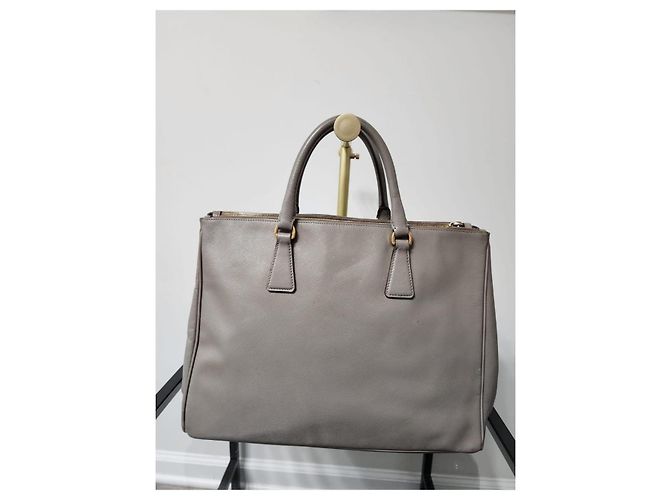 PRADA Große Doppelreißverschluss Tote Bag Saffiano Lux Bicolor Beige - Ansicht 3