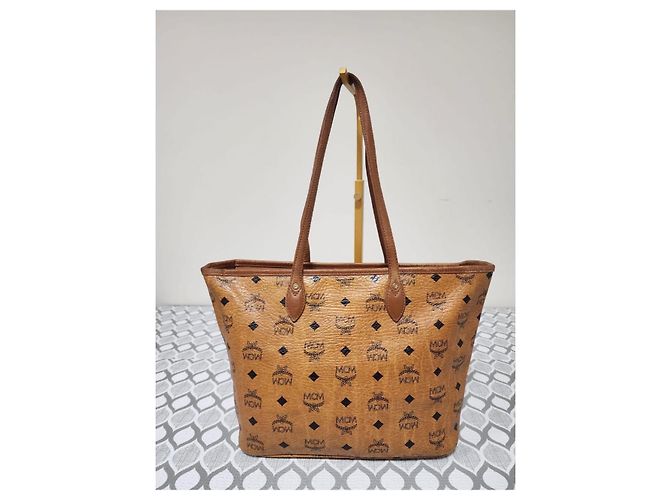 MCM Visestos Hundeknochen Einkaufstasche Cognac Braun - Ansicht 3