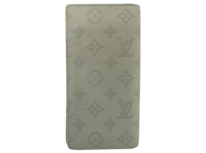 Cartera Bifold Larga Brazza Monogram Shadow de Louis Vuitton Castaño - vista 2
