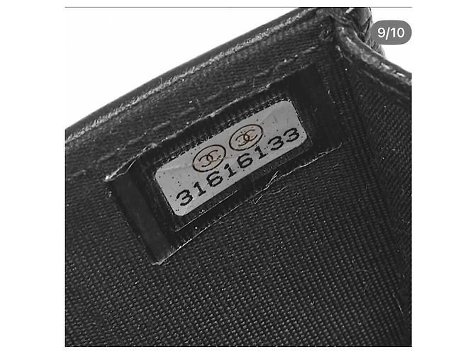 Chanel Borsa Banana Boy Mini Nera in Pelle di Agnello Nero - vista 8