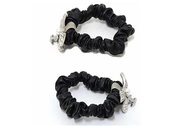 Timeless Scrunchie in pelle Chanel Nero - vista 5