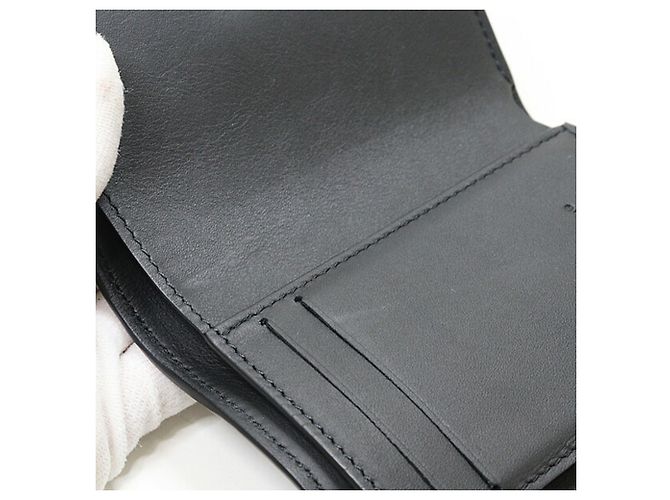 Billetera Victor Louis Vuitton en cuero Monogram Shadow Negro - vista 4