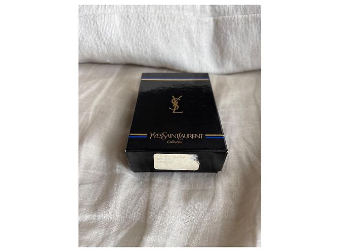 Spilla Yves Saint Laurent metallo dorato cristalli blu e verdi D'oro Verde - vista 7