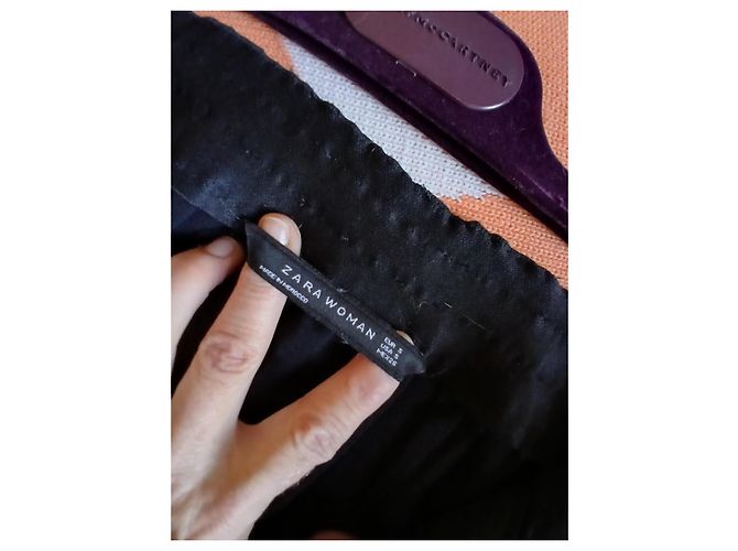Calça larga preta fluida Zara com listras laterais Preto - vista 5