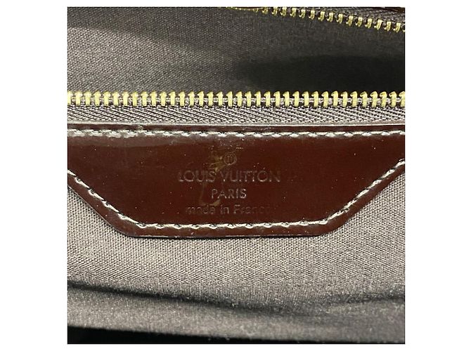 Borsa Tote Vernis Wilshire MM di Louis Vuitton Bordò - vista 5