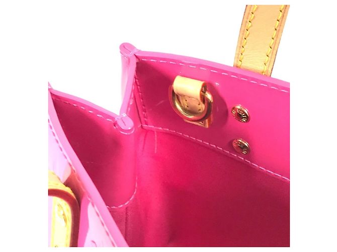 Borsa PM Louis Vuitton Monogram Vernis LV Remix Rosa - vista 15