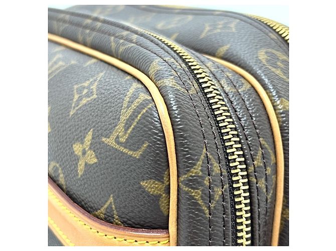Borsa a Spalla Reporter PM Louis Vuitton Marrone Monogramma - vista 5