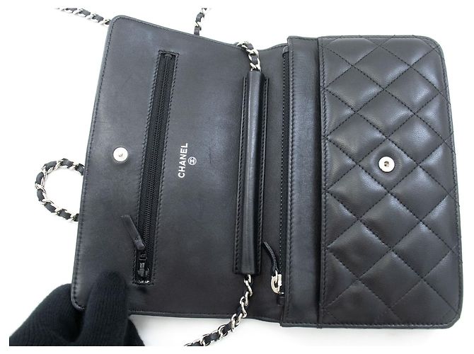 Wallet On Chain CHANEL Borsa a Catena Classica Nera WOC in Pelle di Agnello Nero - vista 11