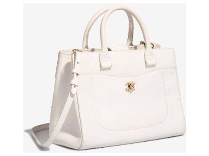 CHANEL Neo Executive Leather Bag in White - 102996 - view 3