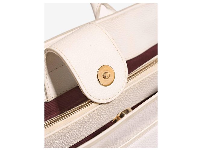 CHANEL Neo Executive Leather Bag in White - 102996 - view 6