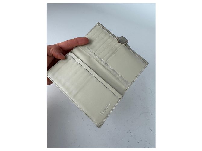 Vintage Dior CD Leather Wallet White - view 4