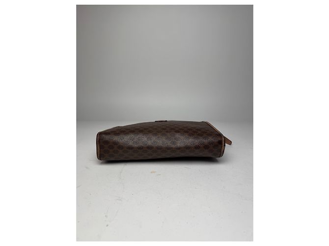 Triomphe Céline Clutch in pelle monogramma vintage Celine marrone - vista 13
