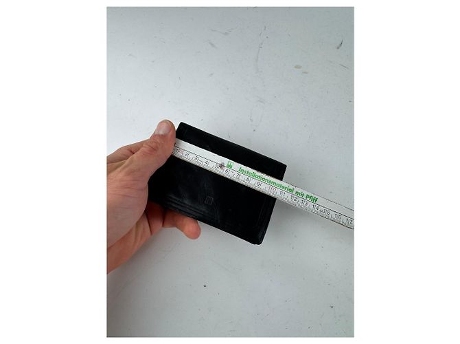 Vintage Givenchy Flapable Leather Card Holder Black - view 7