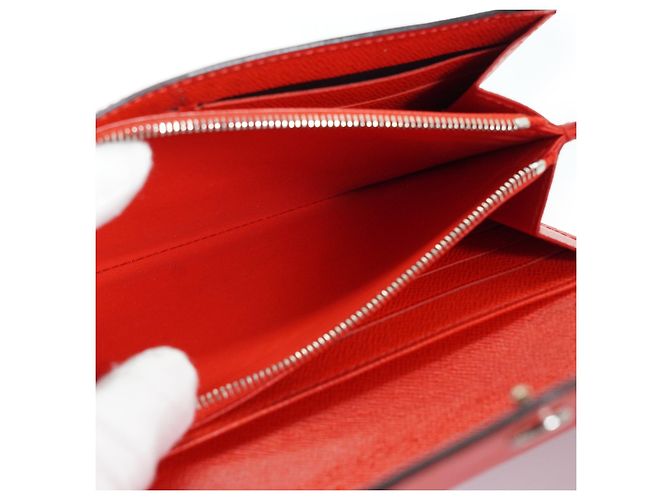 Louis Vuitton Cartera Larga Epi Sarah Coquelicot Roja - vista 12